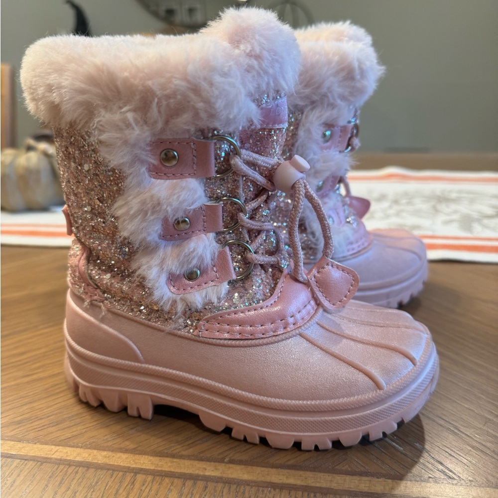 London Fog snow boots